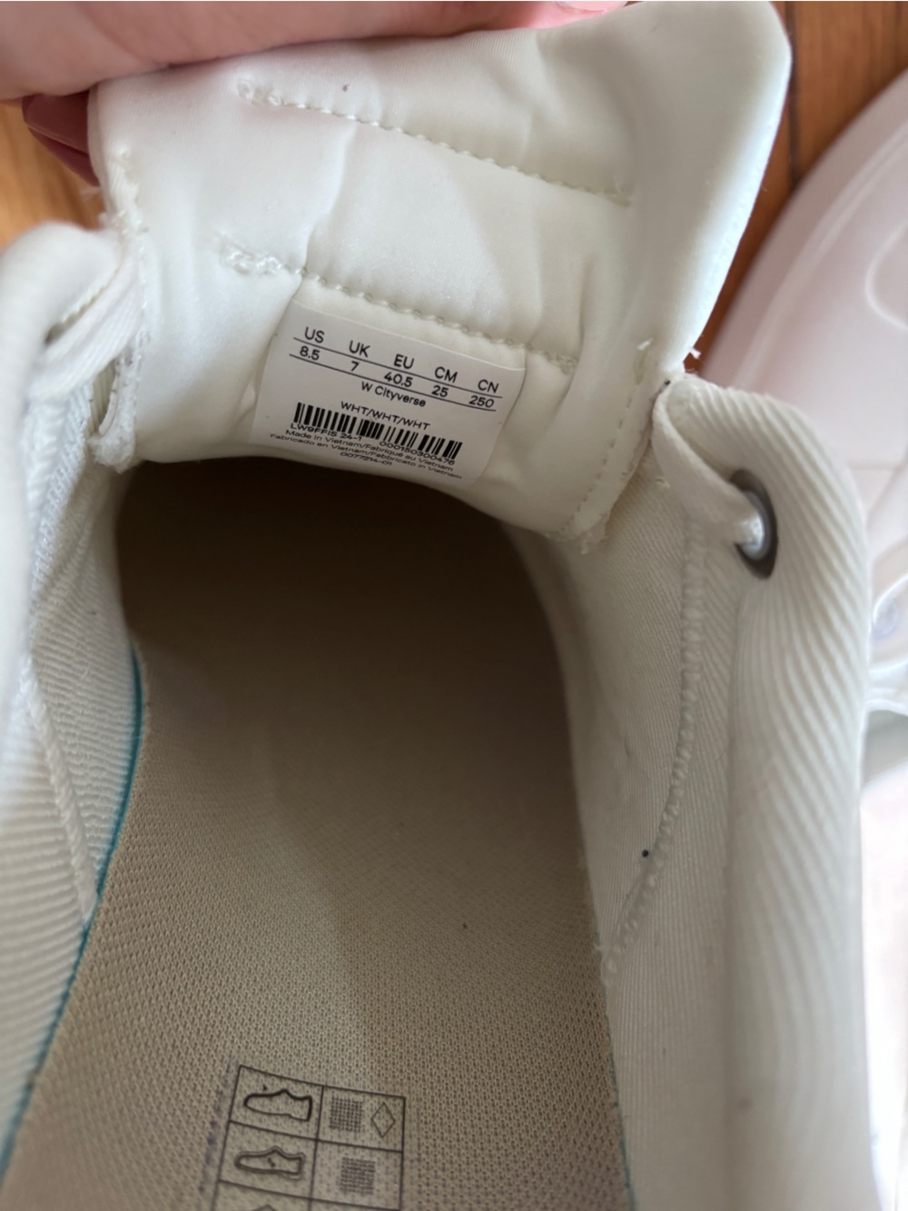 Lululemon Women's Cityverse Sneaker - Picture 4 of 7